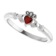 14K White Natural Mozambique Garnet Claddagh Ring - Robson's Jewelers